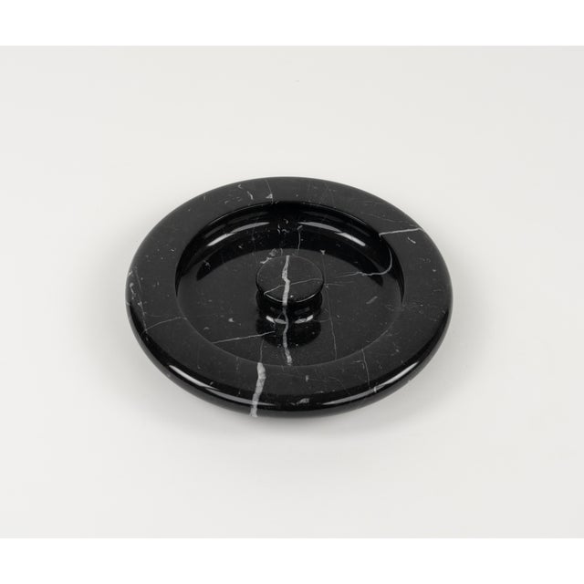 Black Marble Ashtray attributed to Angelo Mangiarotti, Italy, 1970s For Sale - Image 17 of 18