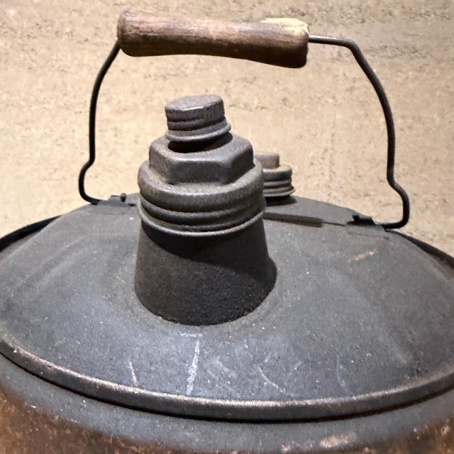 Industrial Vintage Phillips 66 5-Gallon Metal Gas or Oil Container Industrial Mid-Century For Sale - Image 3 of 11