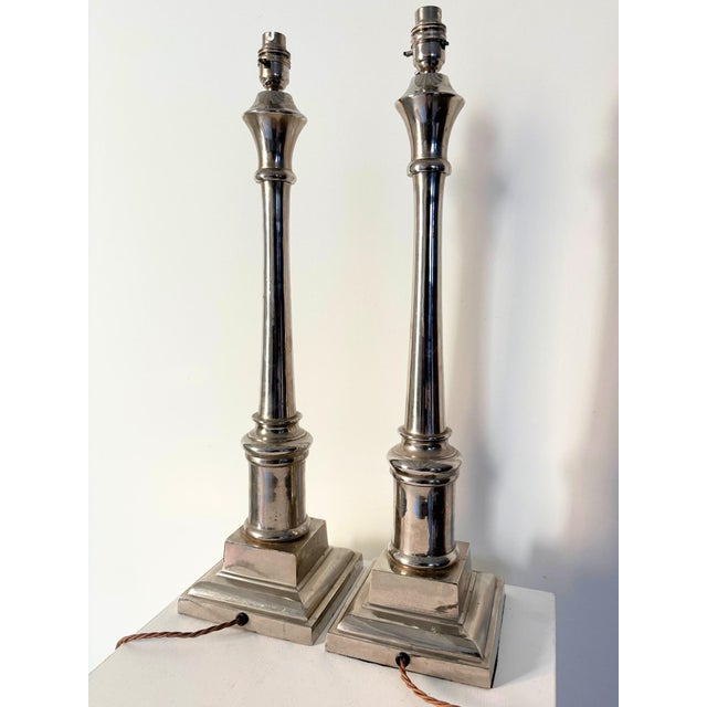 Silver Neoclassical Chromed Column Lamps, 1980s, Set of 2 For Sale - Image 8 of 10