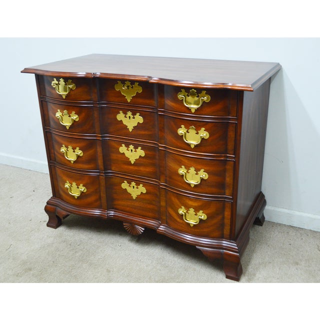 Traditional Henkel Harris Spnea Mahogany Chest For Sale - Image 3 of 12