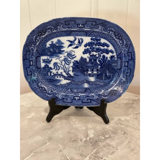Staffordshire Early 20th Century Allerton's Ltd. Blue Willow Serving Platter, Made in England For Sale - Image 4 of 7