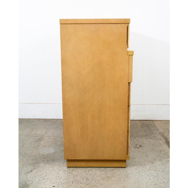 1960s 1960s Mid Century Modern Highboy Dresser Blonde Cavalier 5 Drawer For Sale - Image 5 of 8