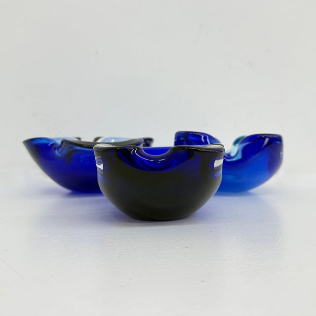 1970s Mid-Century Blue Murano Glass Bowls, 1970s, Set of 6 For Sale - Image 5 of 18