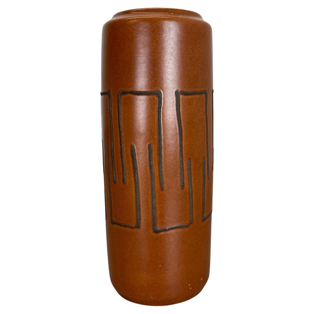 Line Tube Pottery Fat Lava Vase, 1970 For Sale