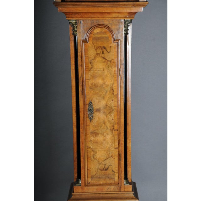 19th Century English Grandfather Clock in Oak and Walnut For Sale - Image 6 of 18