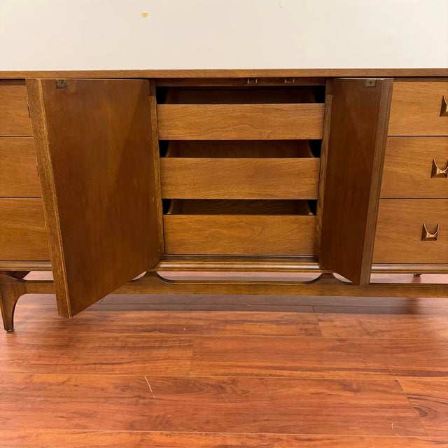 Brown Broyhill Brasilia Vintage Lowboy Dresser For Sale - Image 8 of 11