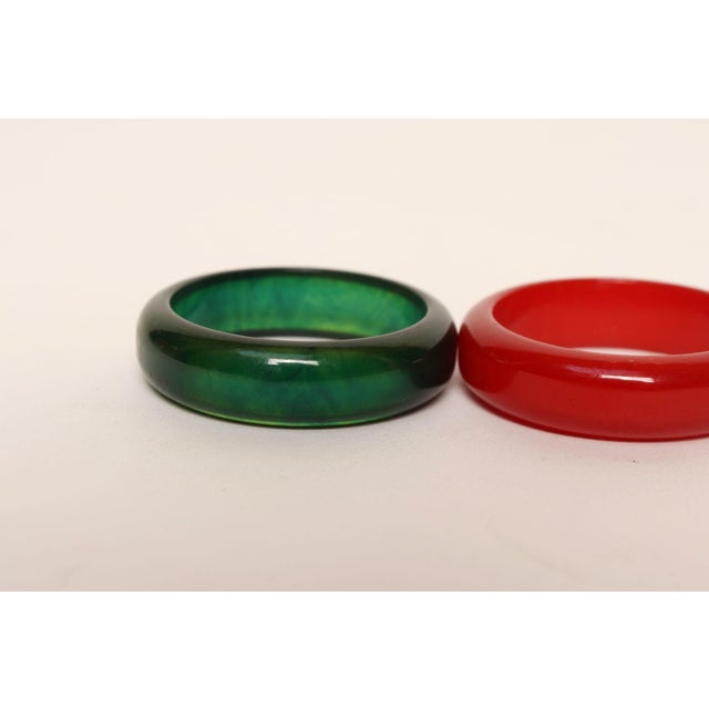 1930s Art Deco Multi-Color Bakelite Napkin Rings - Set of Six For Sale - Image 14 of 16