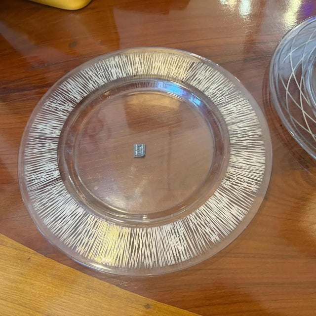 Two 2000s Barbara Forni for Sottsass Associated Studio Round Glass Plates For Sale - Image 17 of 17