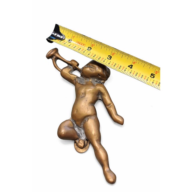 1960s Vintage English Brass Cherub Door Knocker With Aged Patina For Sale - Image 5 of 5