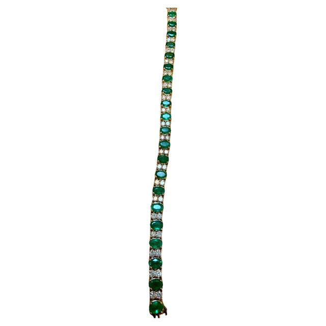 15 Carat Natural Emerald & 2.8 Carat Diamond Tennis Bracelet 14 Kt Yellow Gold For Sale - Image 17 of 18