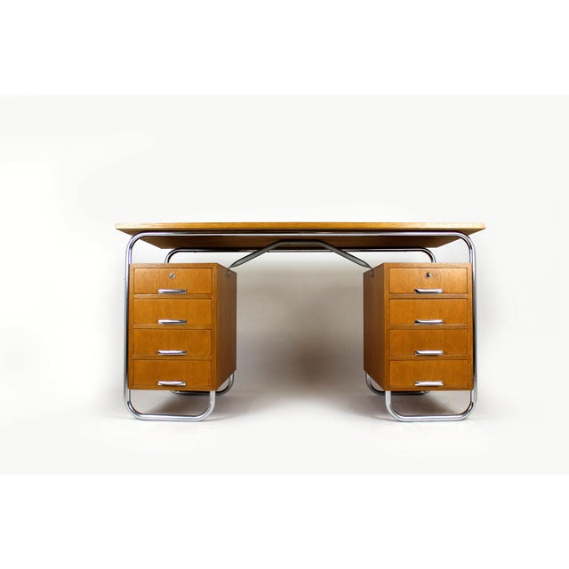 Functionalist Bauhaus desk manufactured by Mücke-Melder in Fryštát, Czechoslovakia, circa 1930s. A classic example of...