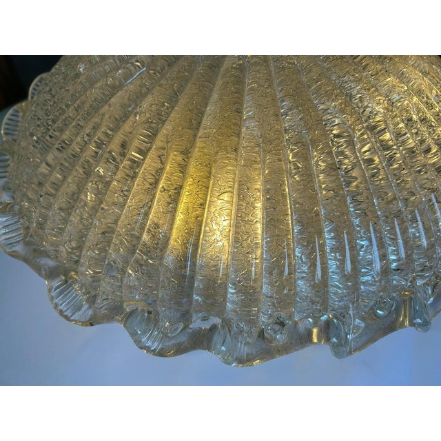 Sumptuous Murano Glass Pagoda with Gold Inclusions, 1980s For Sale - Image 9 of 13