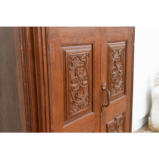 19th Century 19th Century Carved Medallion Slim Cabinet For Sale - Image 5 of 12