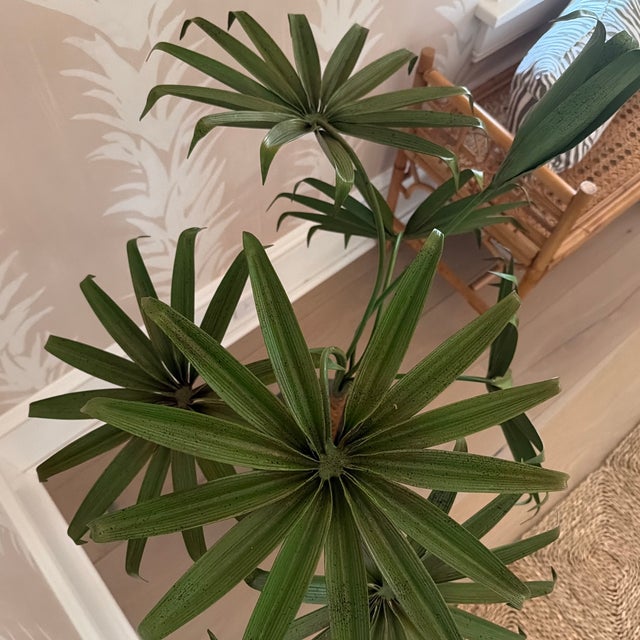 Vintage Hollywood Regency Palm Beach Metal Tole Palm Tree Planter For Sale - Image 9 of 12