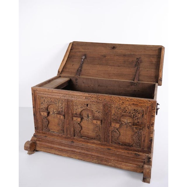 Chest in Oak with Carved Details and Fruitwood Inlays, 1860s For Sale - Image 9 of 14