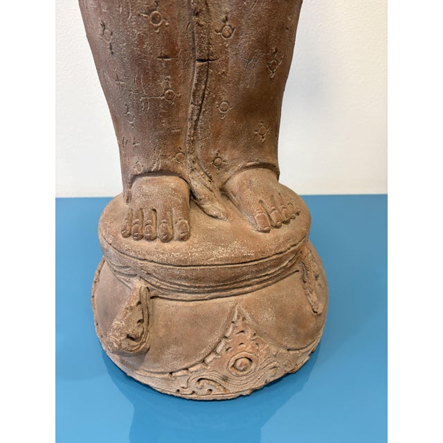 Ancient Majapahit Terracotta Handmaiden, 1500s For Sale - Image 4 of 12