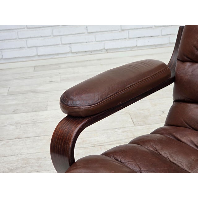 Danish Swivel Armchair in Brown Furniture Leather from Georg Thams, 1970s For Sale - Image 14 of 18