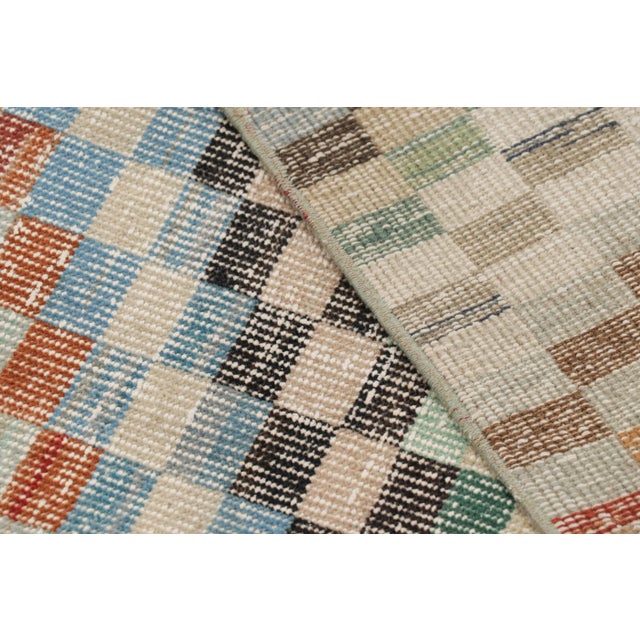 Beige Vintage Zeki Müren Rug in Polychromatic Geometric Patterns, From Rug & Kilim For Sale - Image 8 of 8