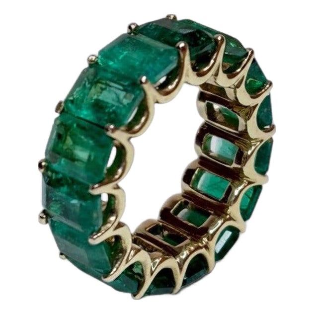 Natural 12 Ct High Quality Zambian Emerald Cut Emerald Eternity Band/ Ring 14 Kg For Sale
