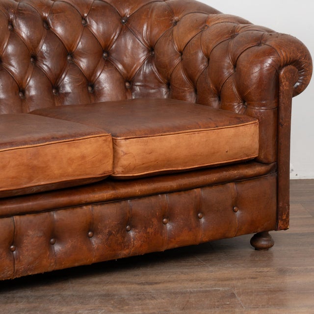 20th Century Spanish Brown Vintage Leather Chesterfield Sofa For Sale - Image 11 of 18