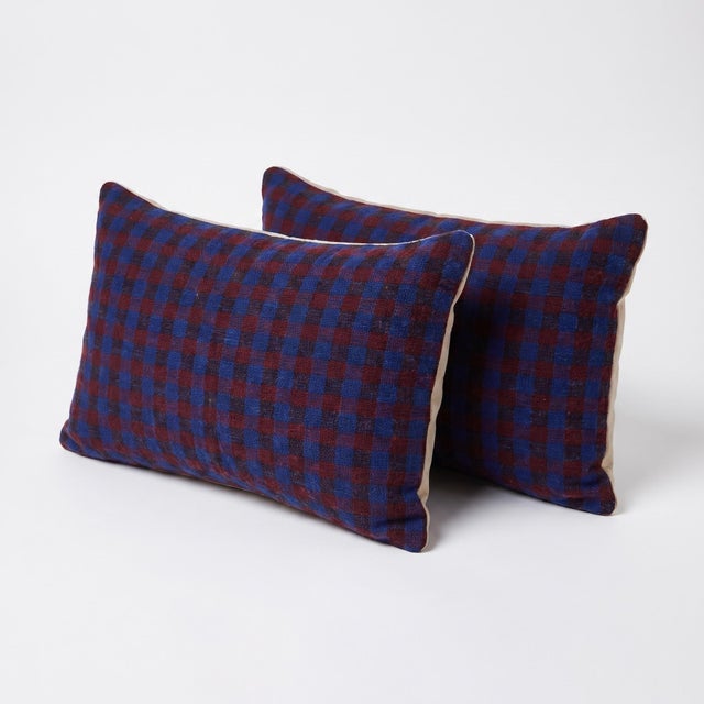 This beautiful 16'' x 24'' pillow cover set was made from authentic Turkish rug pieces. Bright colors of wool adorn the...