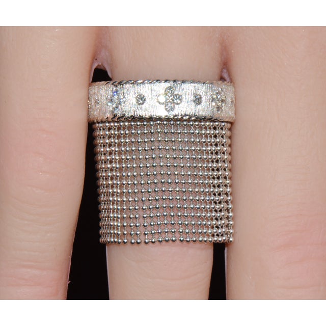 Late 20th Century Authentic Roberto Coin Princess Tassel Fringe Diamond Ring 18k White Gold, Size 7 For Sale In Dallas - Image 6 of 13