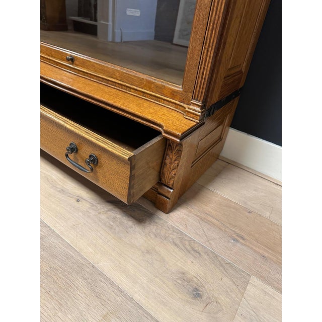 Tan Modular Bookcase from Globe Wernicke, 1890s, Set of 7 For Sale - Image 8 of 13
