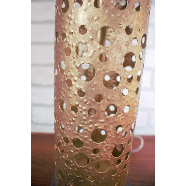 Brutalist Shasta Brass and Lucite Table Lamps With Shades - Pair For Sale - Image 9 of 10