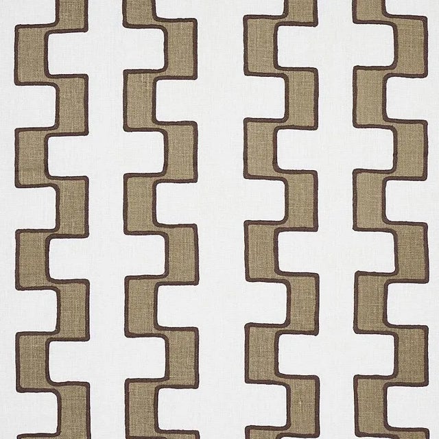 Contemporary Schumacher Dixon Embroidered Print Linen Fabric in Neutral For Sale - Image 3 of 3