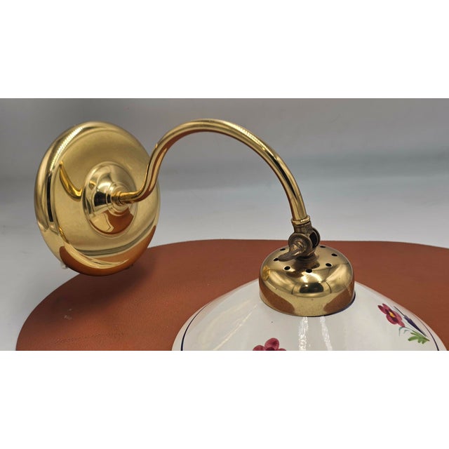 Vintage wall lamp from the 1960s-1970s, dimensions: height 17 cm, diameter 20.2 cm, depth 26 cm. European Plug (up to...