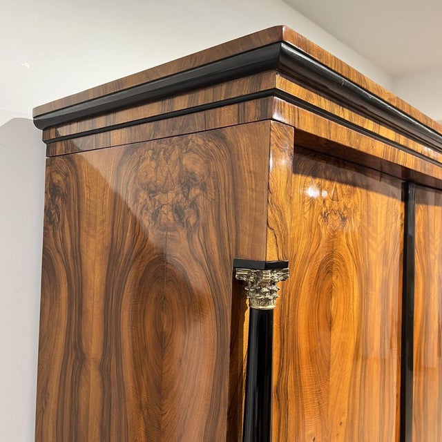 Empire Armoire in Walnut Veneer & Brass, Vienna, 1815 For Sale - Image 12 of 16