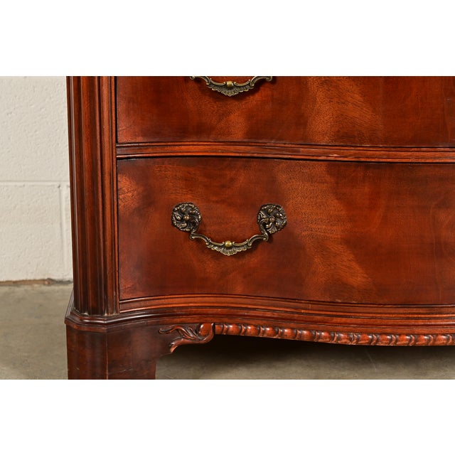 Century Furniture Georgian Carved Flame Mahogany Serpentine Front Five-Drawer Highboy Dresser | Circa 1950s For Sale - Image 11 of 15