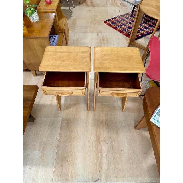 Wood Pair of Cushman ‘Molly Stark’ Nightstands For Sale - Image 7 of 14