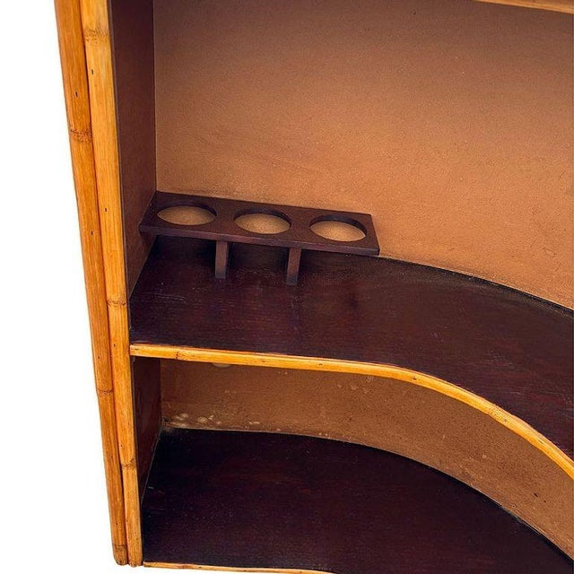 Yellow 1950s Restored Horizontal Stacked Restored Rattan L-Shaped Corner Bar W/ Foot Rest For Sale - Image 8 of 12