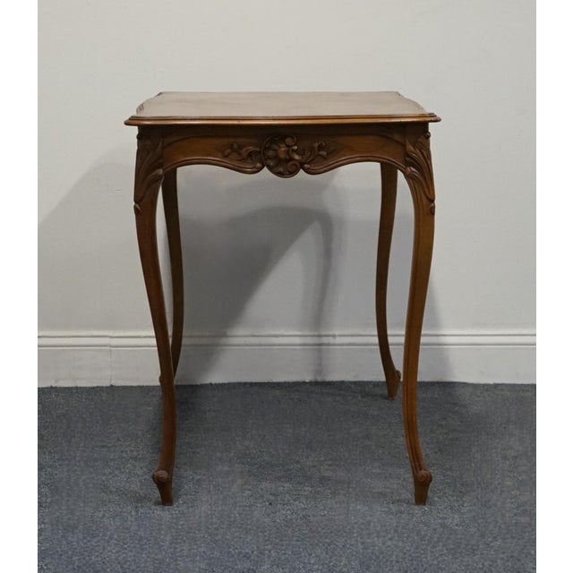 Vintage Antique Banded Bookmatched Walnut French Provincial 39" Accent Entryway Table For Sale In Kansas City - Image 6 of 8