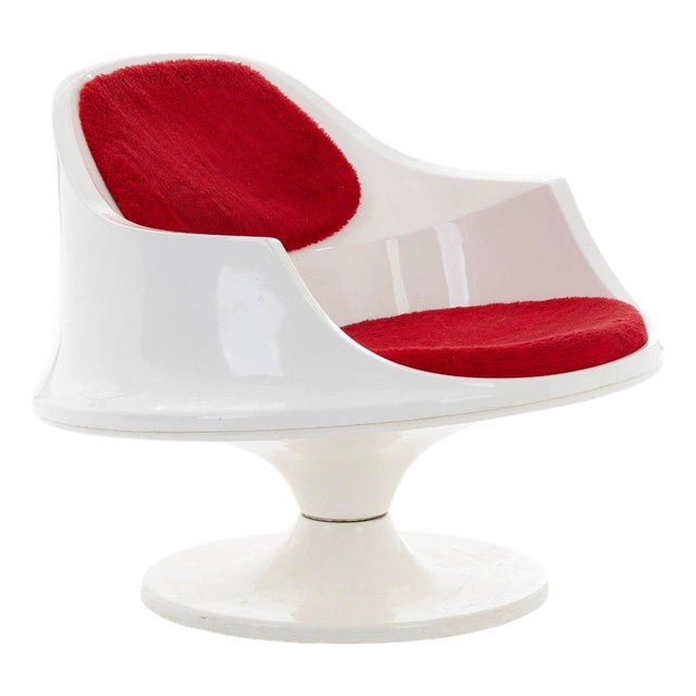 Mid 20th Century Space Age "Finetra Series" Lounge Chair in White Fiberglass For Sale