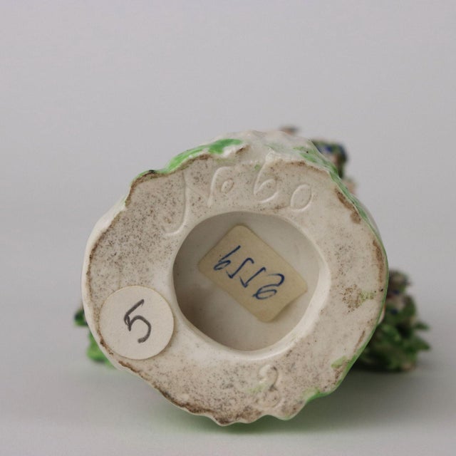 Vintage Figures in Porcelain, Set of 2 For Sale - Image 14 of 16