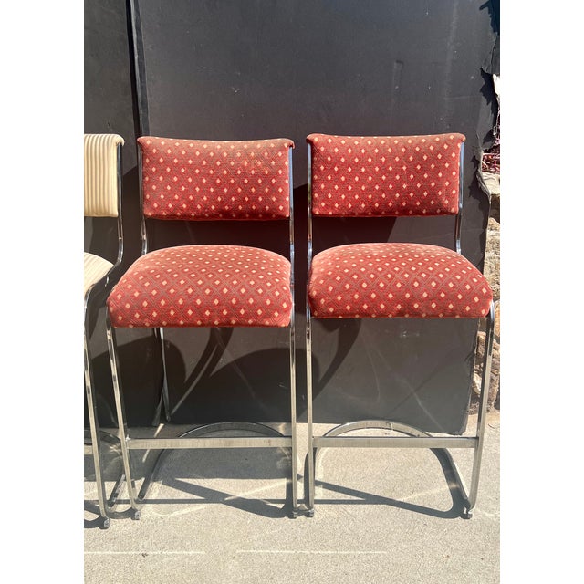Milo Baughman Set of 4 1970s Milo Baughman Style Modernist Chrome Bar Stools by Cal-Style – Project Set For Sale - Image 4 of 17