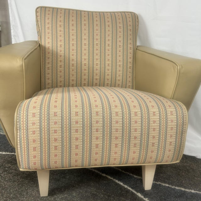 Textile Thayer Coggin Vintage Mid-Century Modern Club Chair For Sale - Image 7 of 8