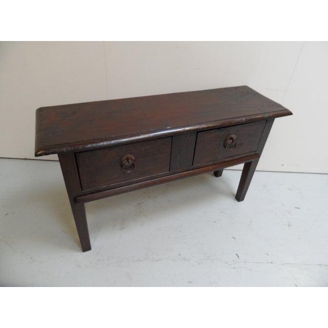 Antique Oak Spanish Sidetable, in Very Good conditions. Designed before 1890