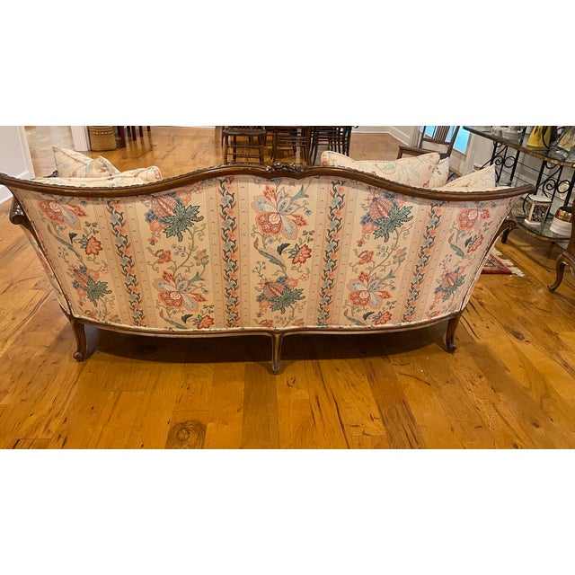 Mid 20th Century French Provencial Louis XV Style Couch For Sale - Image 4 of 5