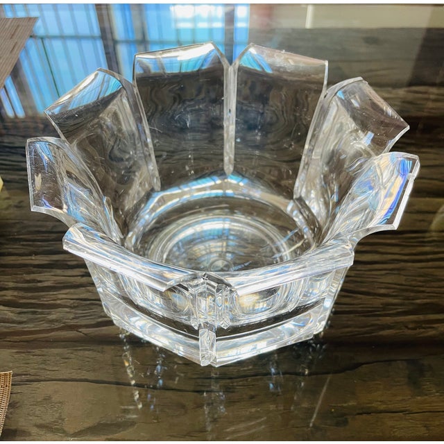 Mid-Century Modern Great Karl Springer Style Mid-Century Modern Lucite Bowl For Sale - Image 3 of 5