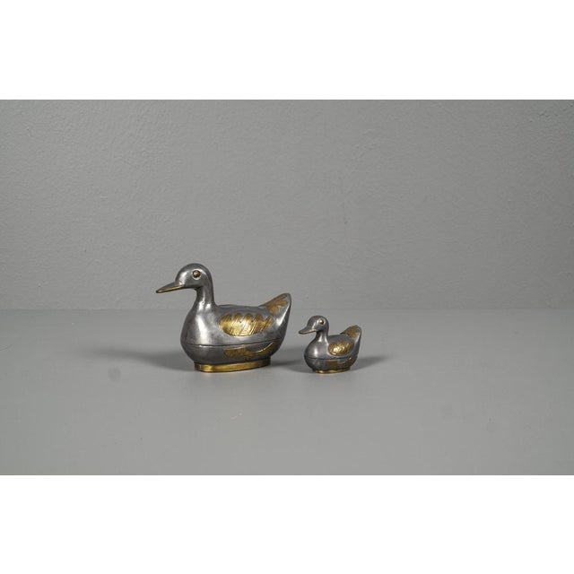 Metal Ducks in Tin and Brass as Bowl with Lid, 1960s, Set of 2 For Sale - Image 7 of 13