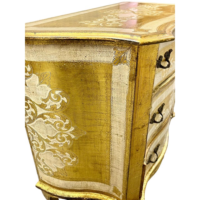 Mid-Century Florentine Italian Hollywood Regency Painted Commode Chest For Sale - Image 13 of 18