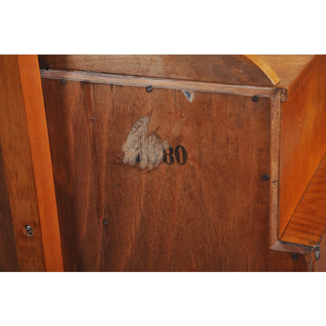 Czech Art Deco Chest of Drawers in Walnut Veneer, 1920s For Sale - Image 9 of 13