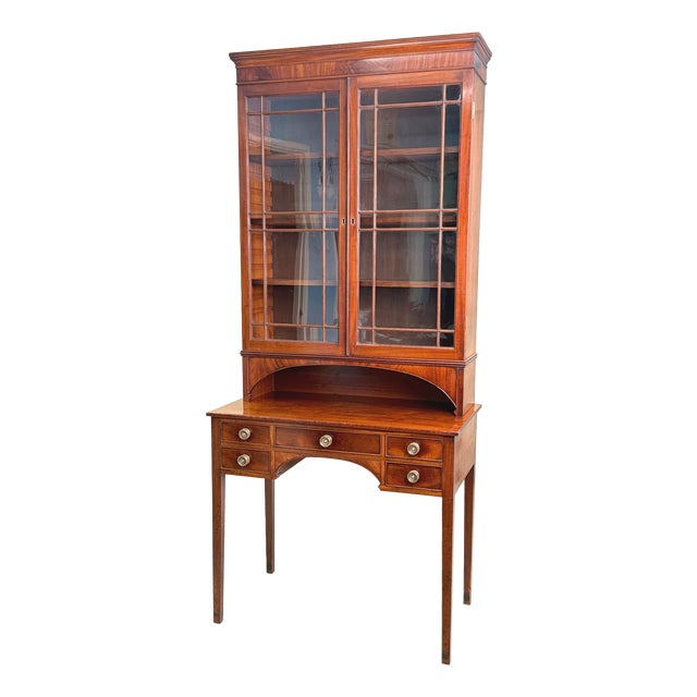 Antique Georgian Mahogany Display Cabinet, 1790 For Sale