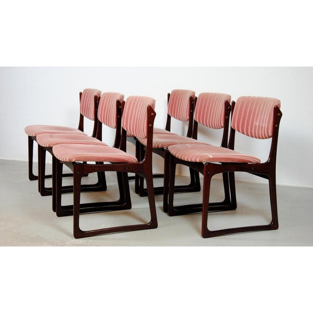 Danish Dining Chairs in Tanned Oak and Pink Upholstery attributed to Poul Hundevad, 1970s, Set of 6 For Sale - Image 3 of 15