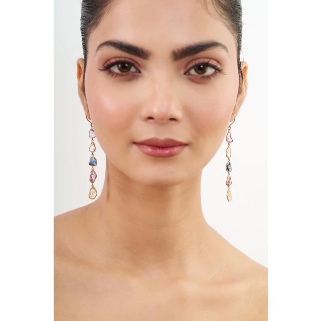 14.75ct Rainbow Sapphire Uncut Antique Style Dangle Earrings in 14k Gold- A Pair For Sale - Image 9 of 14
