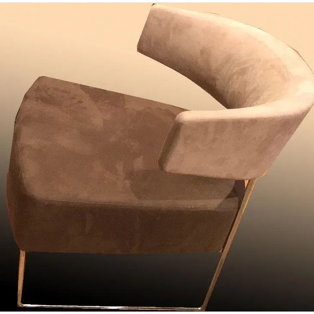 1990s Vintage Contemporary Andreu World Oyster Lounge Chair For Sale - Image 4 of 9