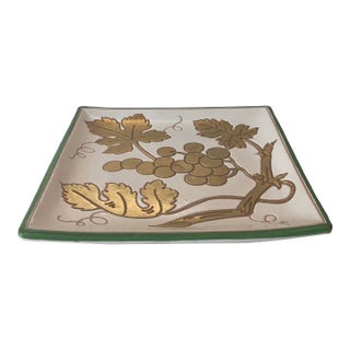 Italian Neiman Marcus Gold Leaf Plate With Kelly Green Border For Sale